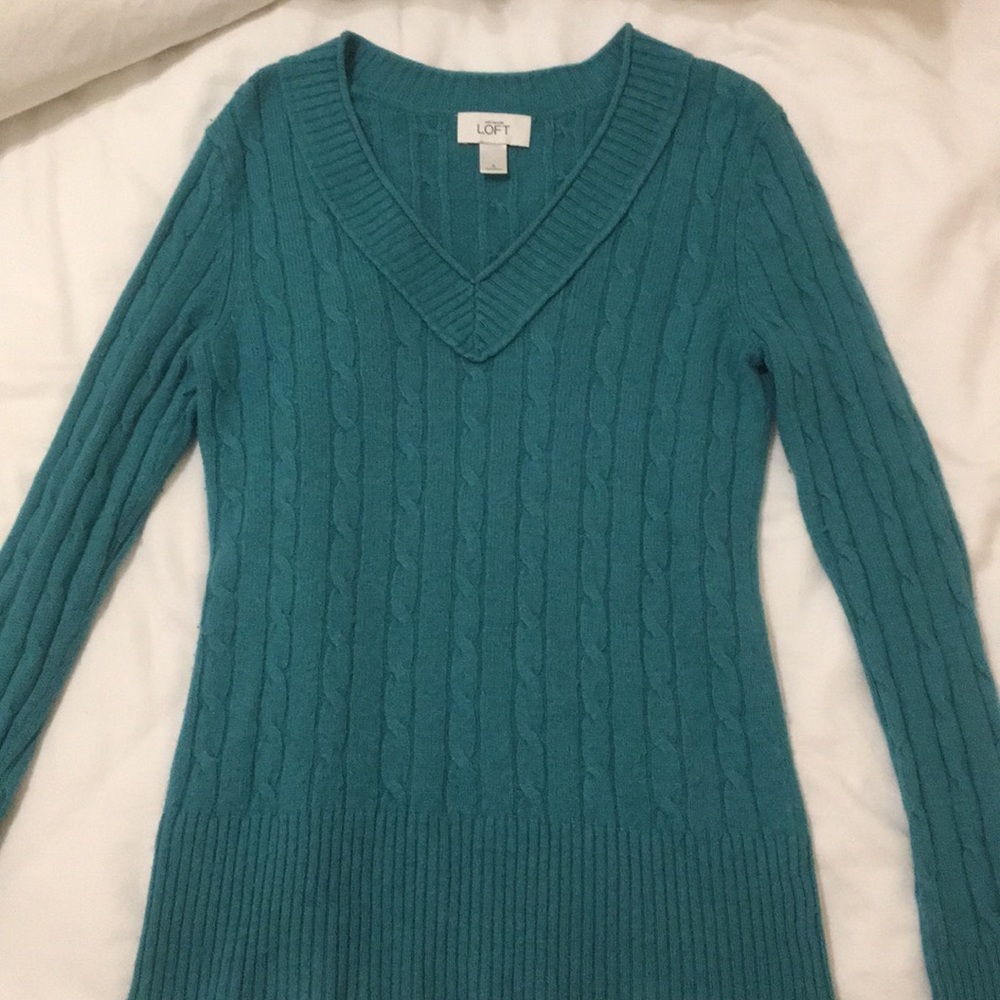 Ann Taylor Loft Cable sweater